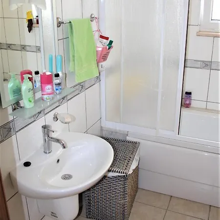 アパート Quiet Peaceful 2 Bed Duplex In The Perfect Location In シダ